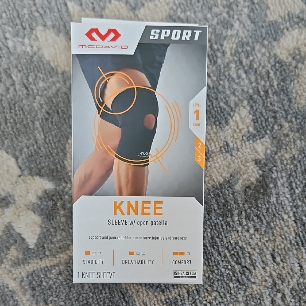 McDavid Black Knee Sleeve with Open Patella